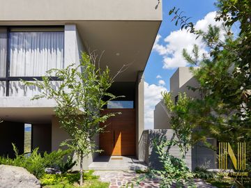 Casa en VENTA en El Bosque Residencial y Golf