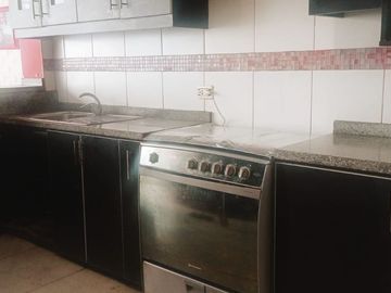 VENDO CASA EN ALAMEDA EL ESPINELO EN LAS BRISAS DE VILLA