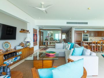 Departamento Beach Front en venta en Icon Puerto Vallarta