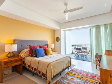 Departamento Beach Front en venta en Icon Puerto Vallarta