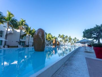 Departamento Beach Front en venta en Icon Puerto Vallarta