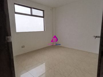 Venta casa Urbanización Ciudad Celeste cerca Plaza Batan Samborondon Guayaquil