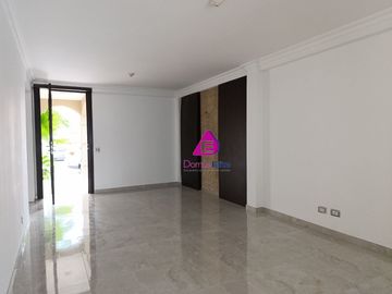 Venta casa Urbanización Ciudad Celeste cerca Plaza Batan Samborondon Guayaquil