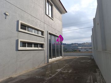 Venta casa Urbanización El Condado Av Leon Fbres Cordero Daule