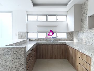 Venta casa Urbanización El Condado Av Leon Fbres Cordero Daule