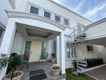 Casa en Venta en Col. Lomas del Valle