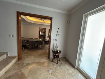 Casa en Venta en Col. Lomas del Valle