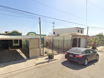 - Casas En Remates Bancarios Av Burela  Villas Residencial del Prado Mexicali