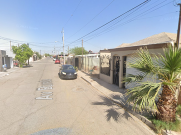 - Casas En Remates Bancarios Av Burela  Villas Residencial del Prado Mexicali