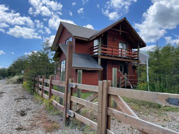 Casas en Pinto | CABAÑAS SHANGRILÁ-LAS TRANCAS, TERMAS DE CHILLÁN.