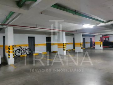 DEPARTAMENTO LUMINOSO CARCELÉN CERCA AL COLEGIO EINSTEIN, NORTE DE QUITO
