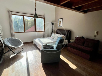hermosa residencia con jardín plano y salón de juegos En Hacienda De Vallescondido