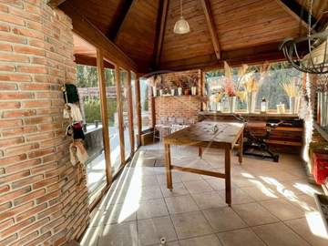 hermosa residencia con jardín plano y salón de juegos En Hacienda De Vallescondido