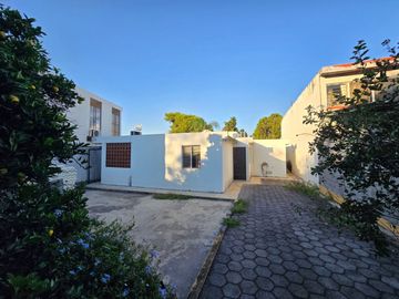 VENTA CASA CUMBRES 1ER SECTOR