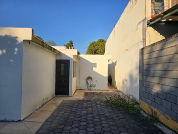 VENTA CASA CUMBRES 1ER SECTOR
