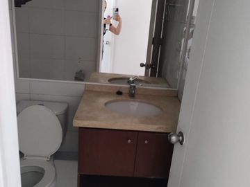 DEPARTAMENTO 2 DORMITORIOS , 1 BAÑO , ESTACION CENTRAL