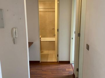 Se Vende Departamento Santiago Centro a pasos Metro Universidad de Chile y Parque Almagro