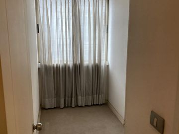Se Vende Departamento Santiago Centro a pasos Metro Universidad de Chile y Parque Almagro