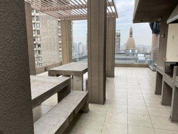 Se Vende Departamento Santiago Centro a pasos Metro Universidad de Chile y Parque Almagro