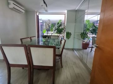 Casa en Sector Costa Laguna Condominio Cejar