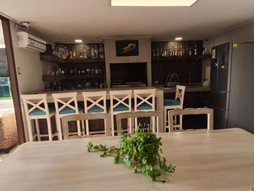 Casa en Sector Costa Laguna Condominio Cejar