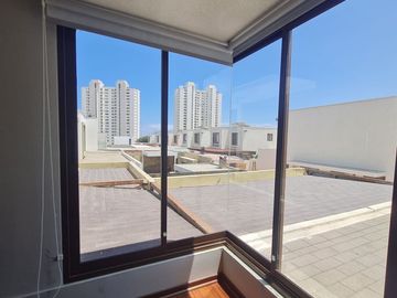 Casa en Sector Costa Laguna Condominio Cejar