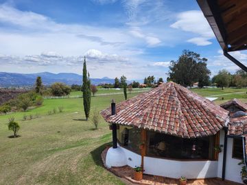 VENTA DE TERRENO REDONDEL PIFO QUITO ECUADOR