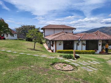 VENTA DE TERRENO REDONDEL PIFO QUITO ECUADOR