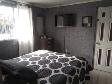 SE VENDE CASA 216M2 , COMUNA DE LA SERENA , 7 DORMITORIOS, 5 DORMITORIOS.