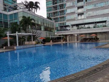 The St. Francis Shangri-La Place Tower 1 - 1 Bedroom Condo Unit with Balcony & 1 Parking Space