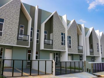 Rumah di lokasi strategis siap huni at vila bogor indah 6