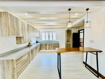 Contemporary design with 4 bedrooms House for sale in Bf Homes