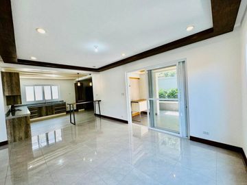 Contemporary design with 4 bedrooms House for sale in Bf Homes