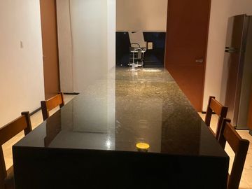 DEPARTAMENTO EN RENTA ENMONTES DE AMÉ TOTALMENTE AMUEBLADO