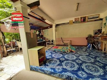 บ้านเดี่ยว 2 ชั้น โครงการ บ้านเอื้ออาทร รังสิตคลอง 5/3 เนื้อที่ 20.9 ตรว. ถนนกาญจนาภิเษก ตำบลคลองห้า อำเภอคลองหลวง จังหวัดปทุมธานี