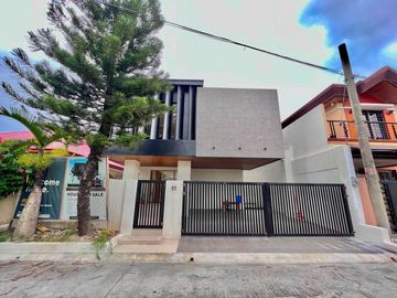 SPACIOUS SINGLE HOUSE AND LOT WITH MODERN INTERIOR DESIGN IN BF RESORT LAS PINAS