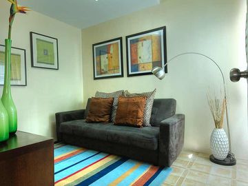 4Bedroom House and lot  Oakwood Single Attached