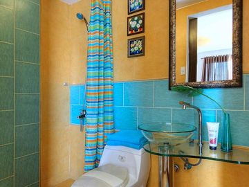 4Bedroom House and lot  Oakwood Single Attached
