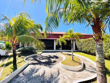 4Bedroom House and lot  Oakwood Single Attached
