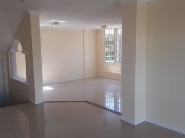 San José del Valle, vendo propiedad con 390m2 de terreno y 295m2 de construcción