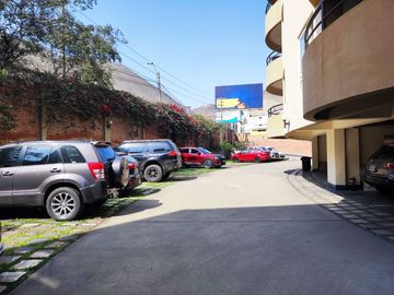 DEPARTAMENTO DUPLEX 5TO PISO EN VENTA 90 M2 URB FUNDO MONTERRICO CHICO - SURCO