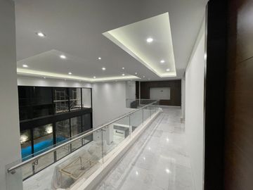 RESIDENCIA DE 5 RECAMARAS EN PUNTA TIBURON