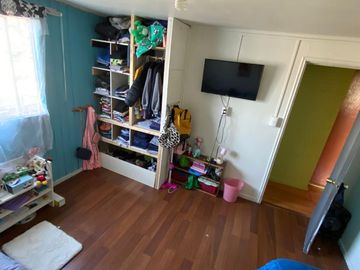 Se venden Dos  Casas en mismo terreno a una cuadra del Supermercado Lider, por Av. Pedro Montt, Valdivia.