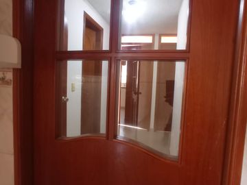 VENDO DPTO EN JESUS MARIA 106 M2 3 DORMITORIOS,2 BAÑOS Y COCHERA