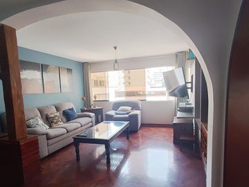 DEPARTAMENTO POR REMODELAR - 2 DORMITORIOS - 1 COCHERA - CALLE LIBERTADORES - SAN ISIDRO