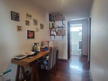 DEPARTAMENTO POR REMODELAR - 2 DORMITORIOS - 1 COCHERA - CALLE LIBERTADORES - SAN ISIDRO