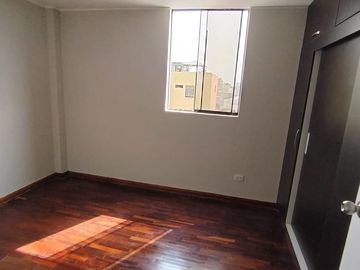 Av. Javier Prado Este N° 6680