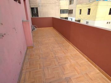 Av. Javier Prado Este N° 6680