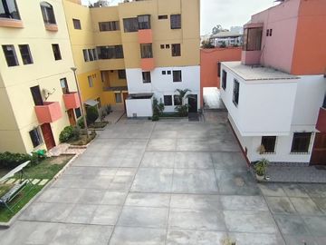 Av. Javier Prado Este N° 6680