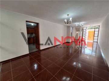 VENTA DE CASA-NEGOCIO EN URBANIZACIÓN SAN ISIDRO -Ica